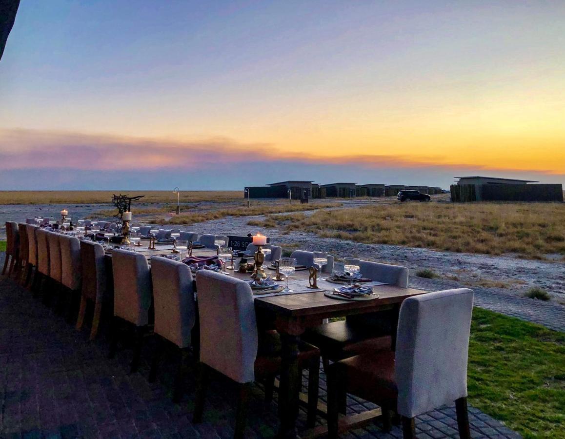 Etosha King Nehale Villa Omuthiya Екстериор снимка